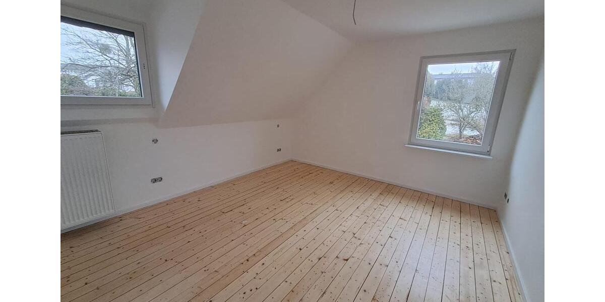 Dachgeschoßwohnung Ruppichteroth - 2 Zimmer, 58 m&sup2;, 600&euro; | Angebot:25633230