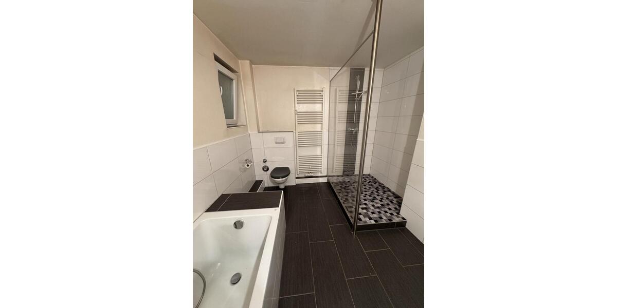 Etagenwohnung Radevormwald - 2 Zimmer, 52 m&sup2;, 480&euro; | Angebot:27586580