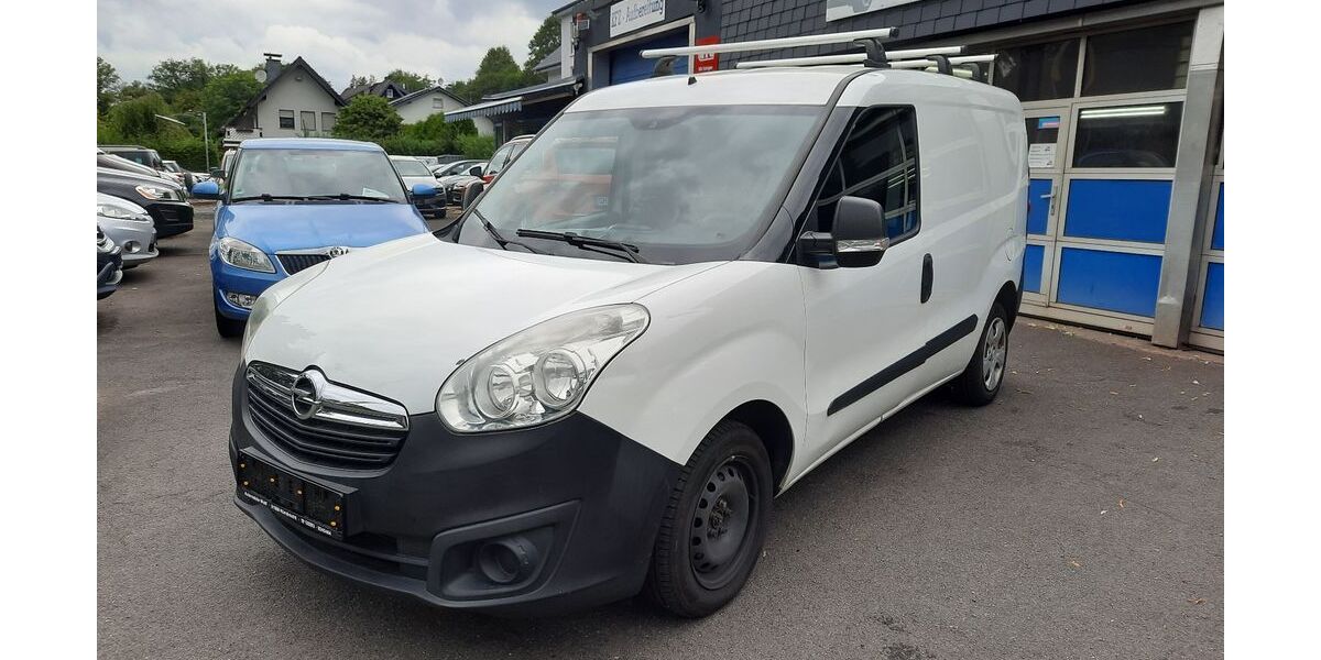 Opel Combo 176.000 km 2.700 &euro; Nümbrecht 51588