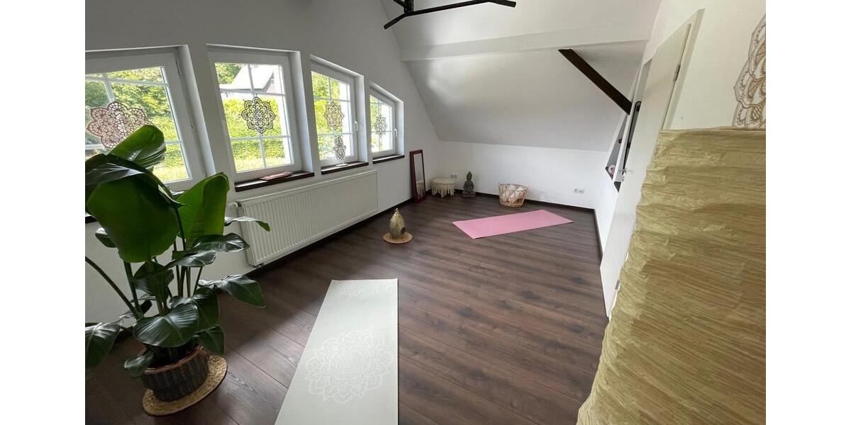 Einfamilienhaus Reichshof - 7 Zimmer, 180 m&sup2;, 390.000&euro; | Angebot:26409465