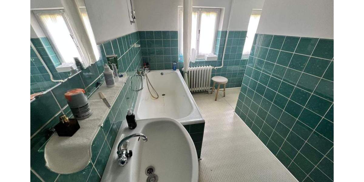 Bauernhaus, Landhaus Plettenberg - 9 Zimmer, 226 m&sup2;, 349.900&euro; | Angebot:25737270