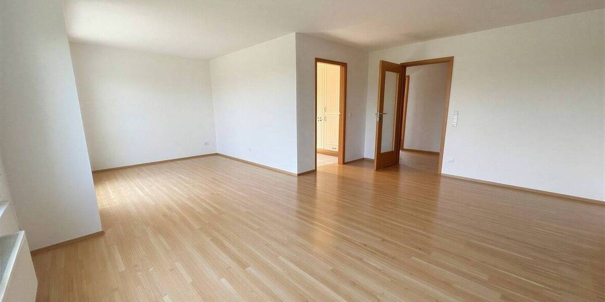 Etagenwohnung Lüdenscheid Brügge - 3 Zimmer, 88 m&sup2;, 279.000&euro; | Angebot:26686370
