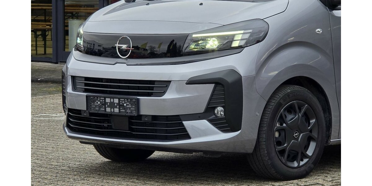 Opel Zafira Life Edition XLAutomatik|AHK|Navi|LED 9.768 km 38.175 &euro; Wermelskirchen 42929