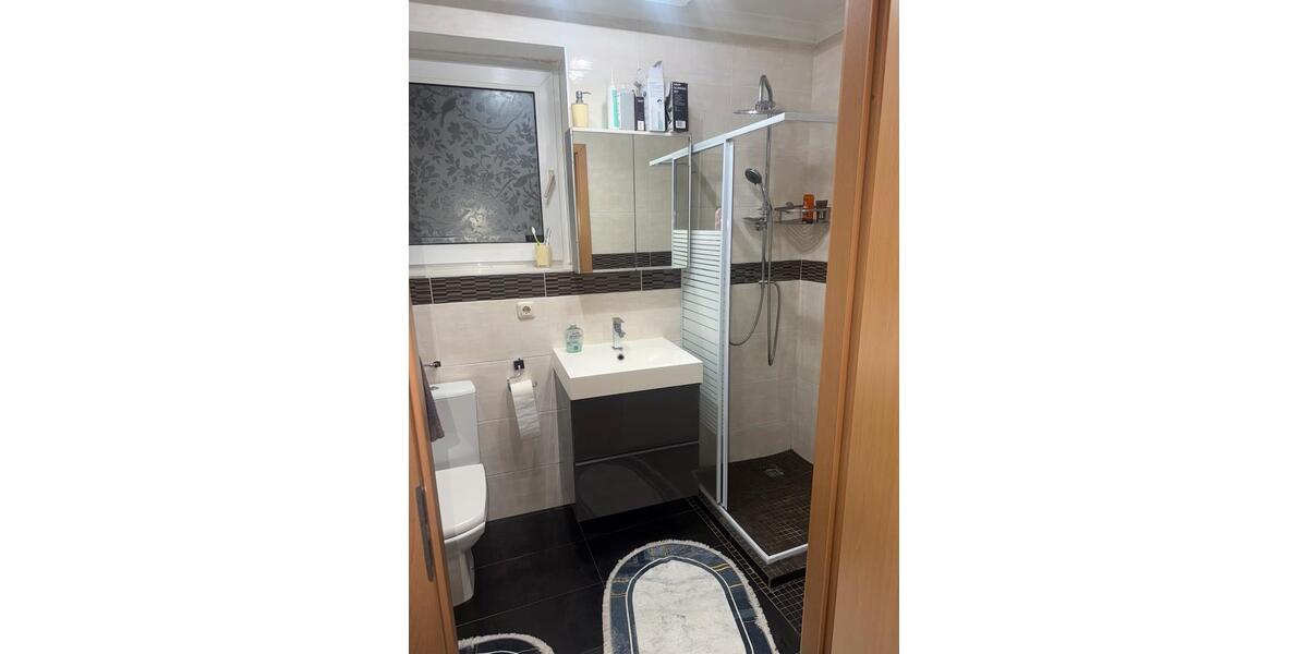 Einfamilienhaus Kierspe - 10 Zimmer, 270 m&sup2;, 299.999&euro; | Angebot:25178473