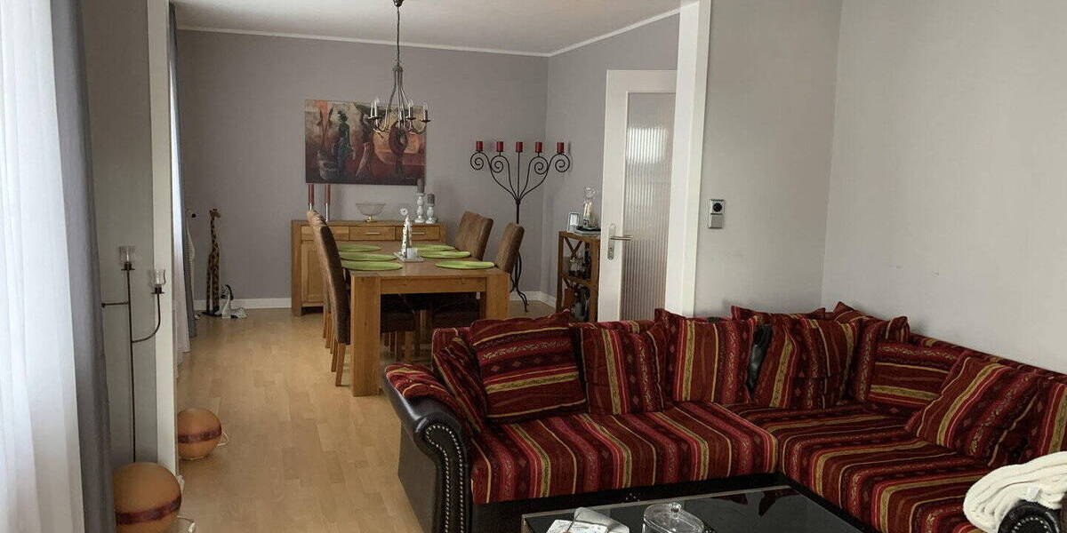 Etagenwohnung Gummersbach - 2 Zimmer, 67 m&sup2;, 160.000&euro; | Angebot:26037425