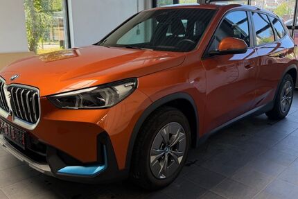 BMW iX1 17.950 km 37.950 &euro; Freudenberg 57258