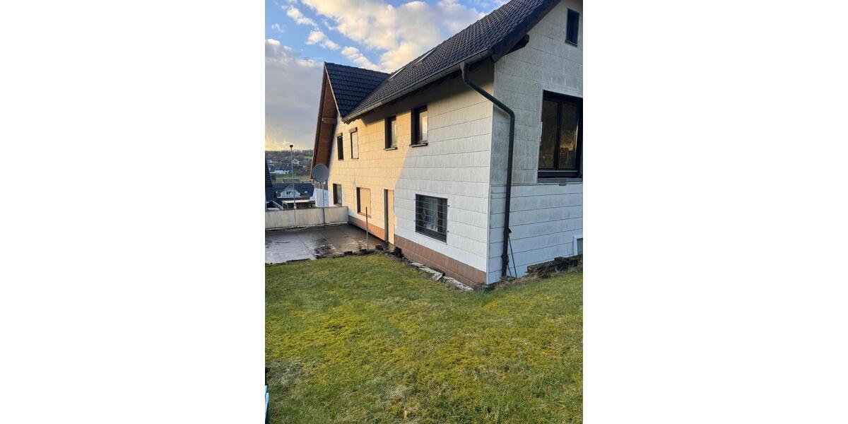 Einfamilienhaus Nümbrecht - 7 Zimmer, 132 m&sup2;, 179.000&euro; | Angebot:27288888