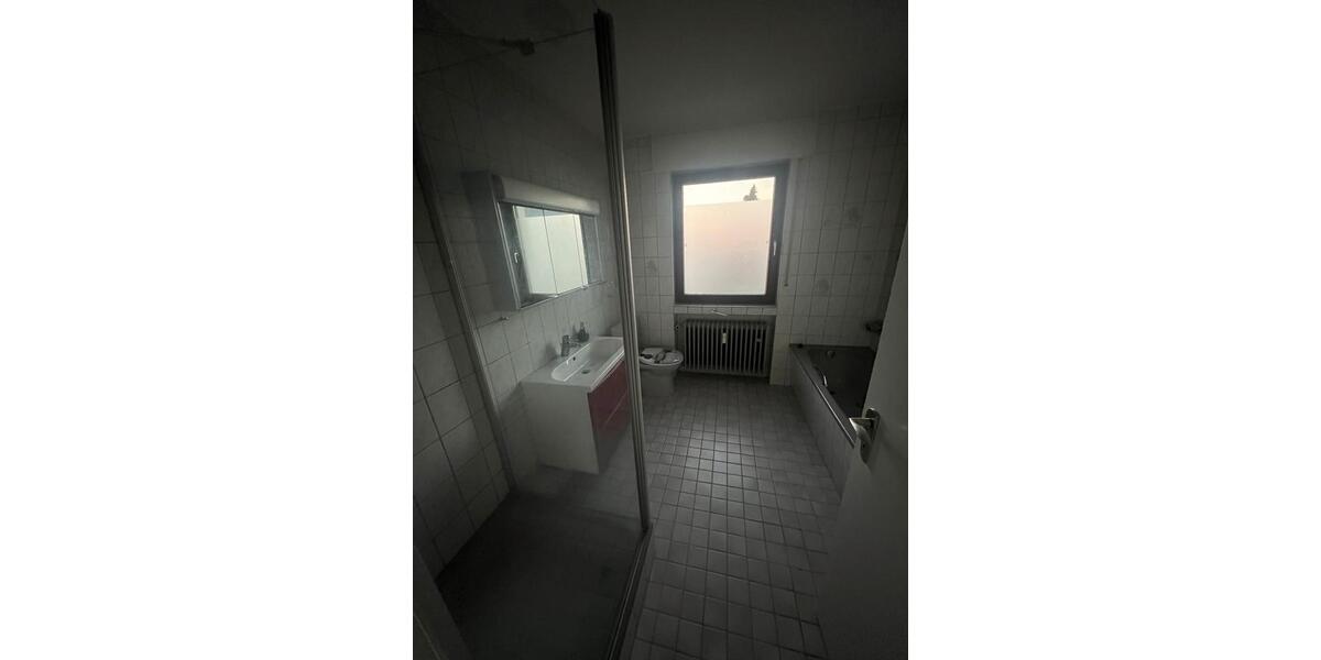 Maisonettenwohnung Lüdenscheid Staberg - 6 Zimmer, 160 m&sup2;, 1.250&euro; | Angebot:26026042