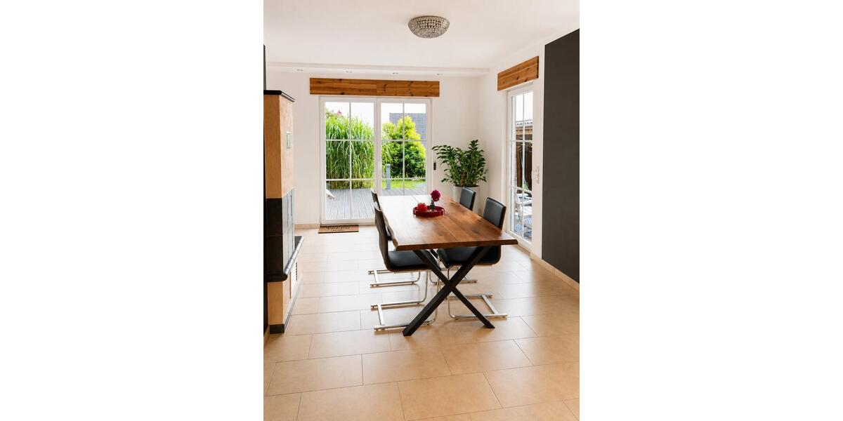 Einfamilienhaus Waldbröl - 5 Zimmer, 196 m&sup2;, 495.000&euro; | Angebot:27021135