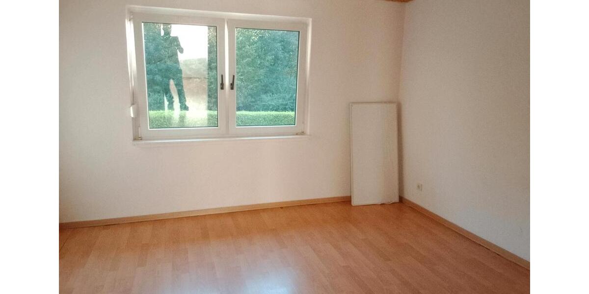 Etagenwohnung Marienheide - 5 Zimmer, 120 m&sup2;, 1.350&euro; | Angebot:27580971