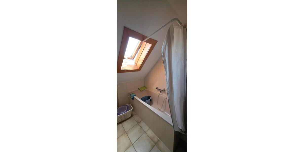 Dachgeschoßwohnung Lüdenscheid Othlinghausen - 2.5 Zimmer, 49 m&sup2;, 350&euro; | Angebot:25867891