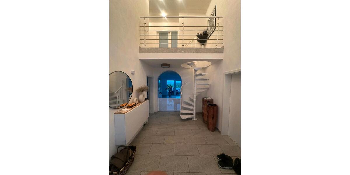 Einfamilienhaus Reichshof - 9 Zimmer, 147 m&sup2;, 490.000&euro; | Angebot:27186102