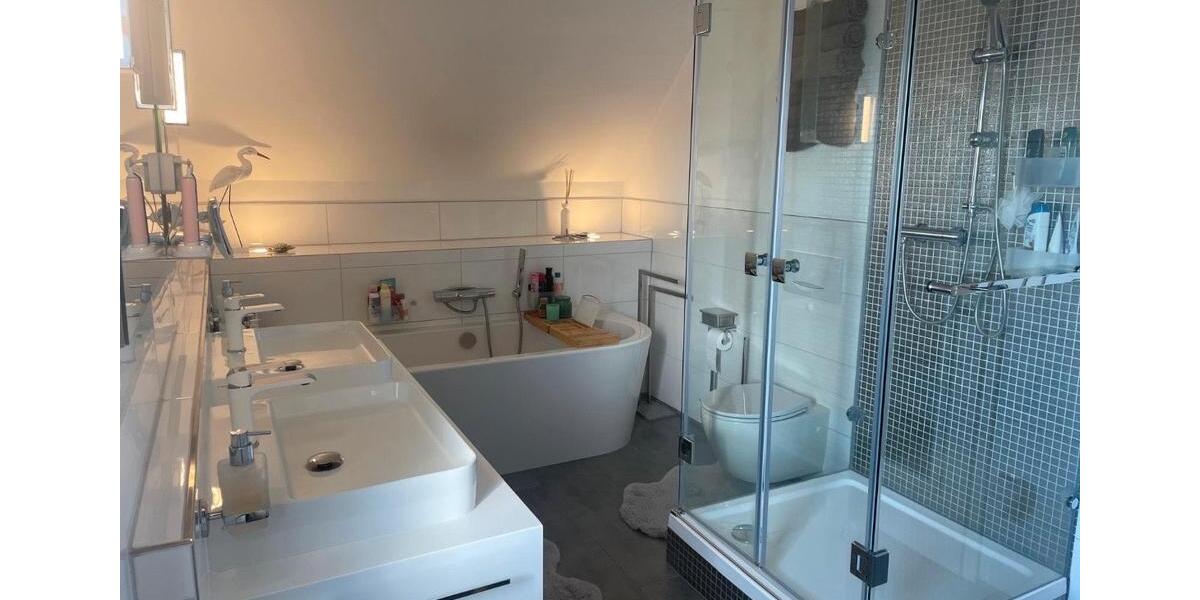 Einfamilienhaus Windeck - 5 Zimmer, 150 m&sup2;, 419.000&euro; | Angebot:25804104