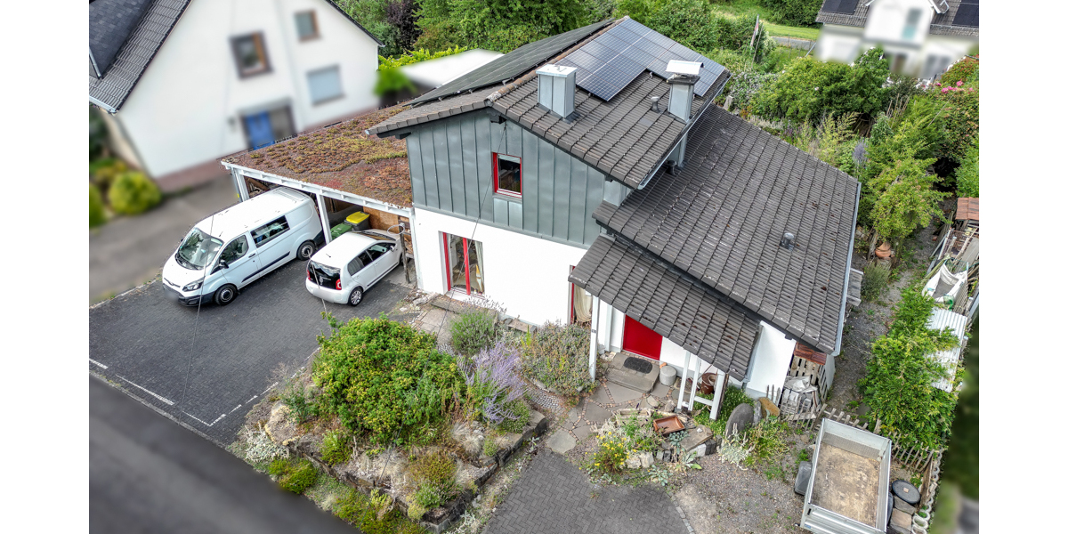 Attraktives Einfamilienhaus: 2007 grundsaniert sowie an- und umgebaut - Einfamilienhaus Windeck / Gerressen Gerressen | Angebot:27262286