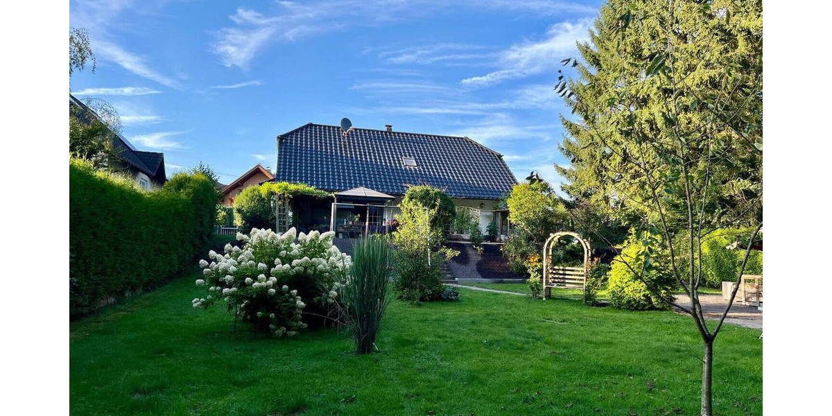 Einfamilienhaus Nordrhein-Westfalen - Waldbröl Rossenbach - 7 Zimmer, 187 m&sup2;, 530.000&euro; | Angebot:26064728