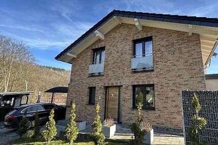 Haus Gummersbach Hepel - 6 Zimmer, 175 m&sup2;, 698.300&euro; | Angebot:25281952