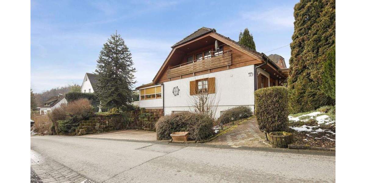 Einfamilienhaus Gummersbach Bredenbruch - 4 Zimmer, 150 m&sup2;, 419.000&euro; | Angebot:25694656