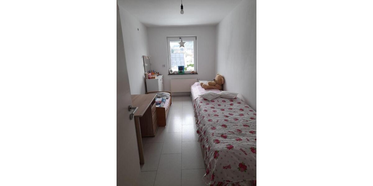 Erdgeschoßwohnung Bergneustadt - 5 Zimmer, 104 m&sup2;, 1.750&euro; | Angebot:26009203