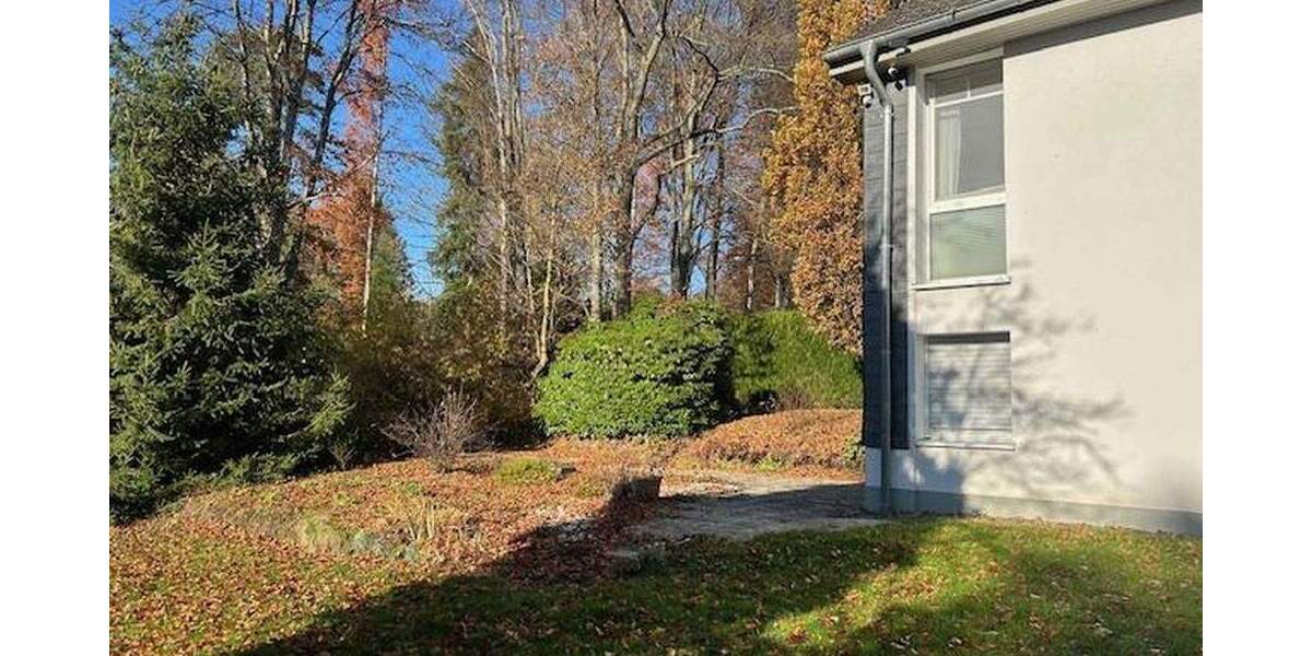 Einfamilienhaus Wiehl - 9 Zimmer, 250 m&sup2;, 679.000&euro; | Angebot:25654227