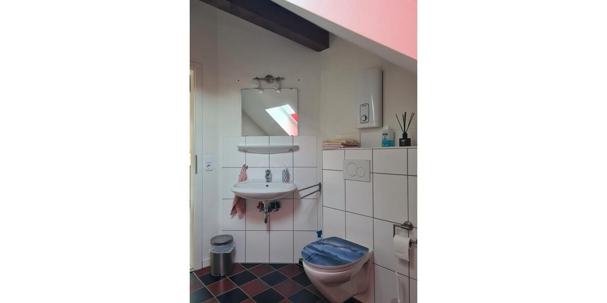 Dachgeschoßwohnung Much - 1 Zimmer, 35 m&sup2;, 350&euro; | Angebot:27603265