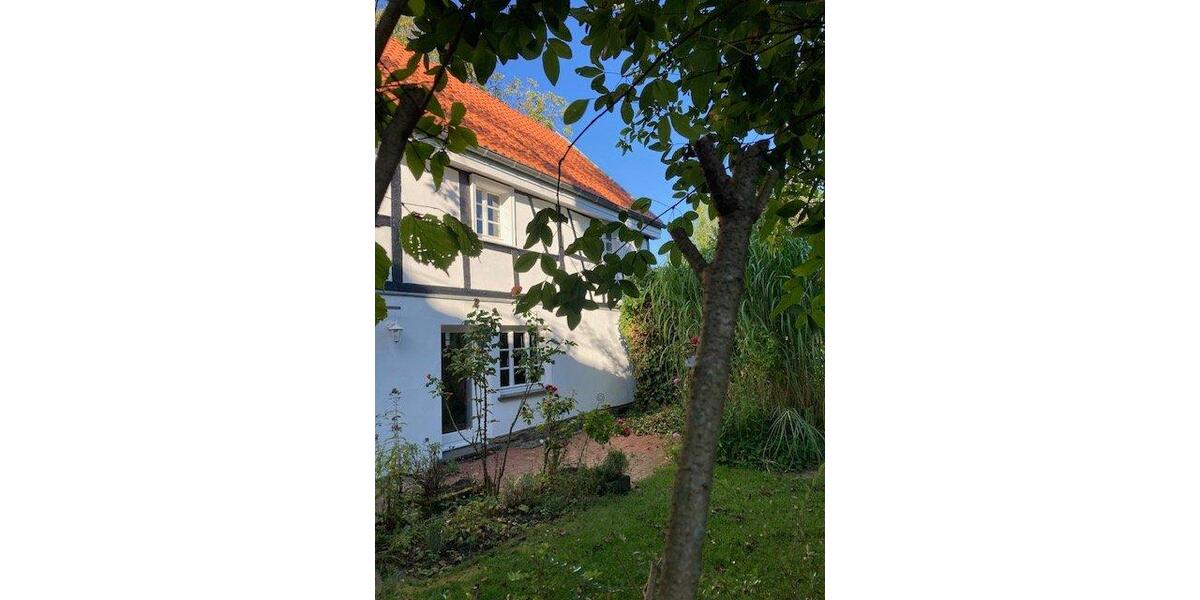 Einfamilienhaus Overath - 5 Zimmer, 190 m&sup2;, 1.980&euro; | Angebot:25993243