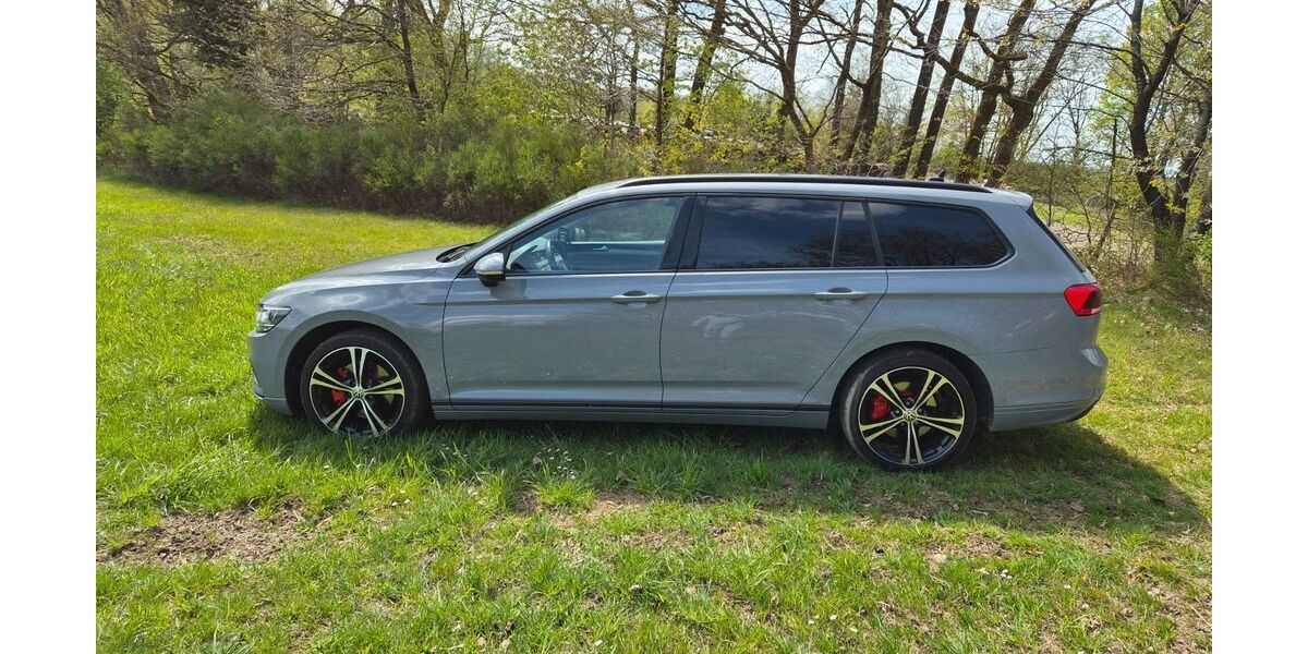 VW Passat 68.000 km 22.700 &euro; Gummersbach 51643