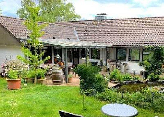 Einfamilienhaus Freudenberg - 7 Zimmer, 137 m&sup2;, 1.400&euro; | Angebot:27615046