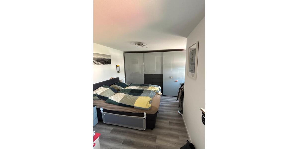 Etagenwohnung Radevormwald - 4 Zimmer, 101 m&sup2;, 254.000&euro; | Angebot:27196429
