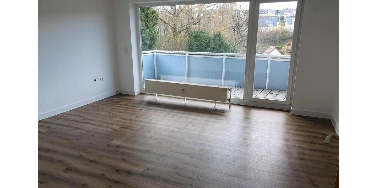 Erdgeschoßwohnung Schalksmühle - 3 Zimmer, 70 m&sup2;, 639&euro; | Angebot:26048896