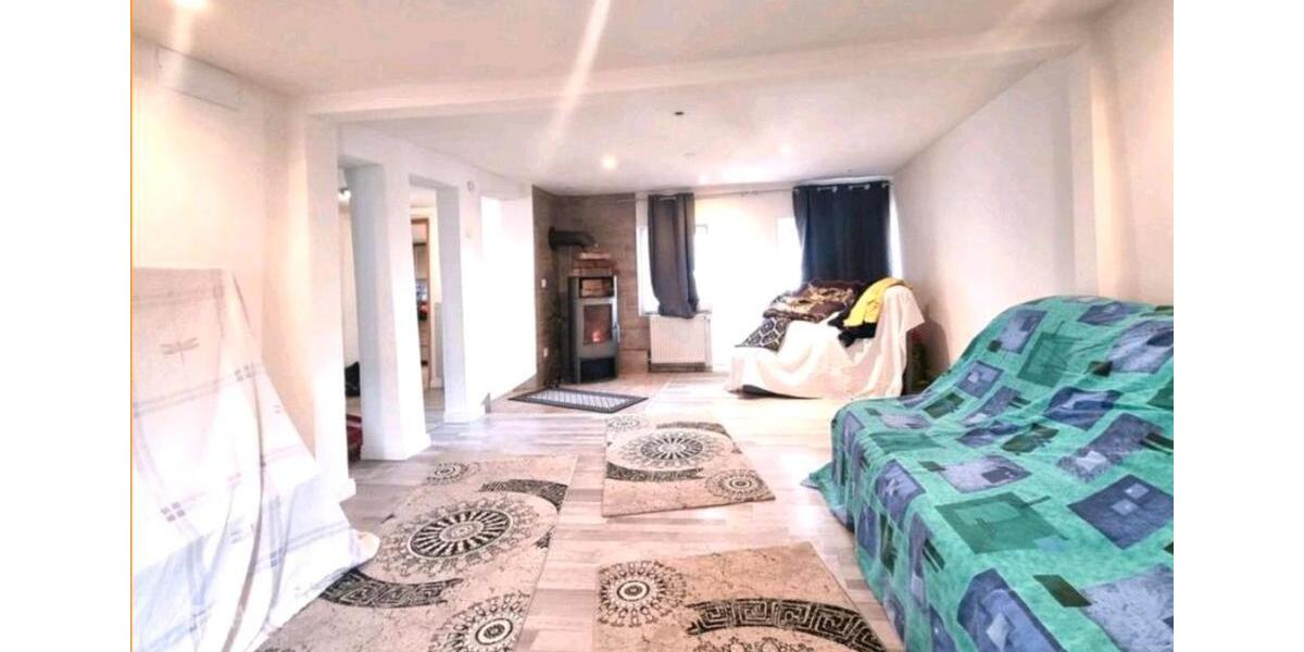 Reihenhaus Wiehl - 6 Zimmer, 150 m&sup2;, 140.000&euro; | Angebot:26889272