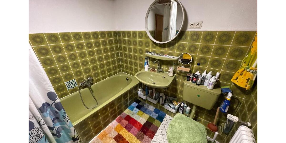 Doppelhaushälfte Wermelskirchen - 4 Zimmer, 200 m&sup2;, 485.000&euro; | Angebot:26041502