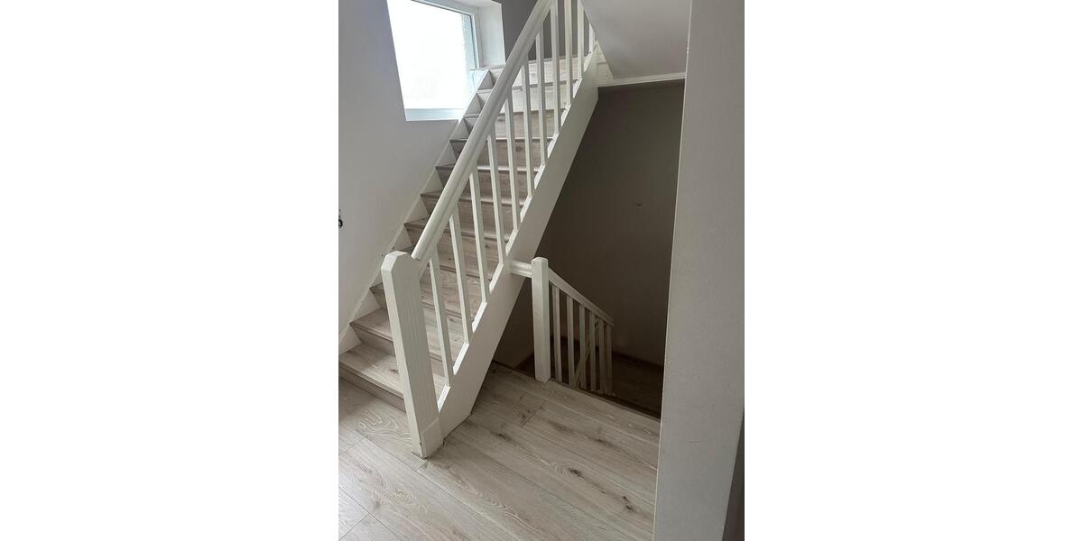 Einfamilienhaus Ruppichteroth - 6 Zimmer, 174 m&sup2;, 355.000&euro; | Angebot:26836306
