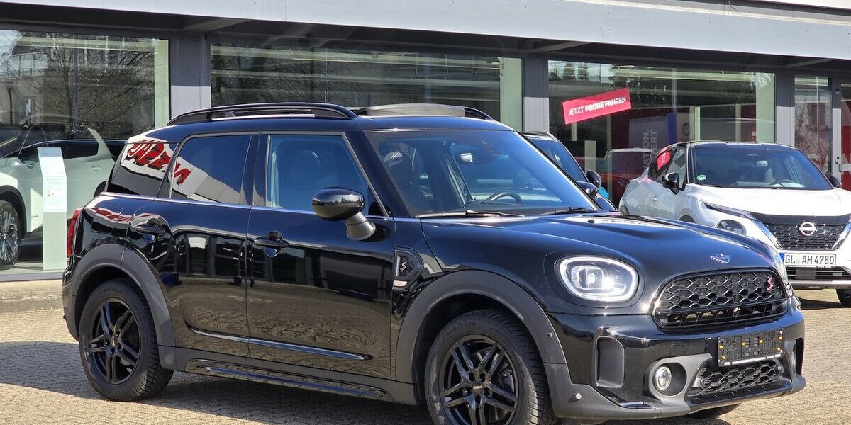 Mini Cooper S Countryman Automatik|LED|Kamera|Panorma 79.798 km 23.900 &euro; Wermelskirchen 42929