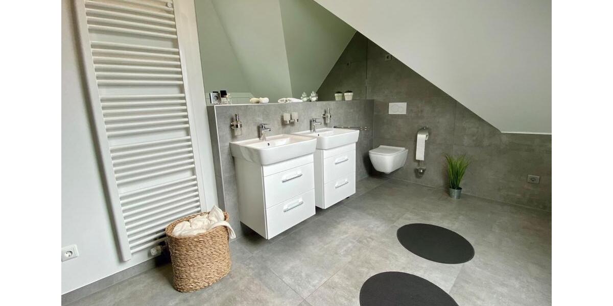 Villa Overath - 5 Zimmer, 218 m&sup2;, 1.200.000&euro; | Angebot:27549204