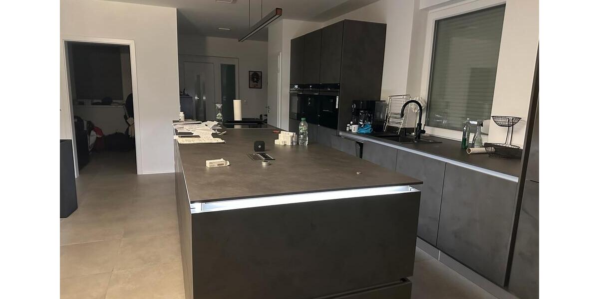 Etagenwohnung Wiehl - 2 Zimmer, 154 m&sup2;, 485&euro; | Angebot:25932983