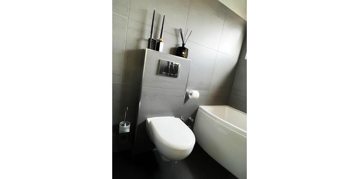 Hochparterre Lüdenscheid - 3 Zimmer, 80 m&sup2;, 165.000&euro; | Angebot:25961804