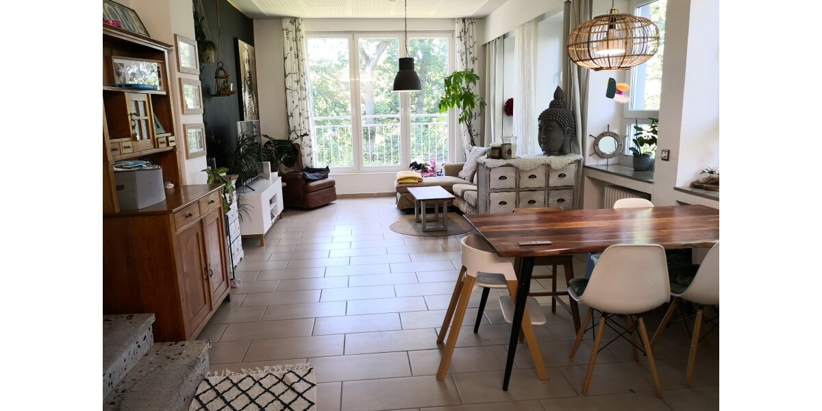 4 Zimmer, Küche, Bad, Gäste-WC, 2x Balkon SW. EGre - 4- Lüdenscheid Brügge | Angebot:27142339