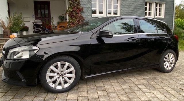 Mercedes-Benz A 180 41.000 km 15.600 &euro; Nümbrecht 51588