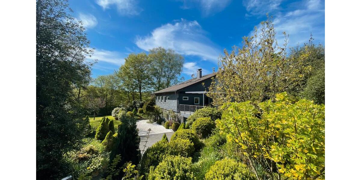 Einfamilienhaus Nümbrecht - 6.5 Zimmer, 215 m&sup2;, 549.000&euro; | Angebot:26698046