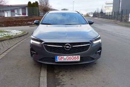 Opel Insignia 149.000 km 11.890 &euro; Bergneustadt 51702