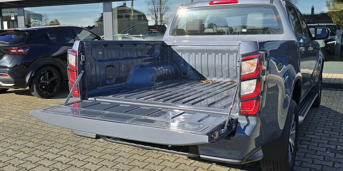 Isuzu D-Max Double Cab 4WD LSE Automatik|FACELIFT 4.000 km 46.490 &euro; Wermelskirchen 42929