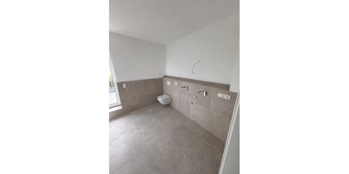 Einfamilienhaus Eitorf - 4.5 Zimmer, 210 m&sup2;, 2.700&euro; | Angebot:27596313