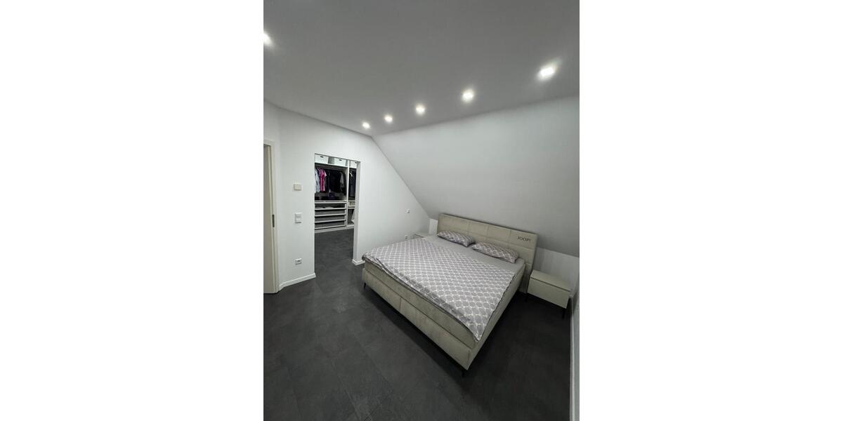 Einfamilienhaus Overath - 5 Zimmer, 140 m&sup2;, 750.000&euro; | Angebot:25985204