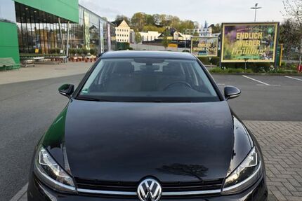 VW Golf 133.300 km 12.499 &euro; Lüdenscheid 58515