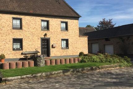 Haus Neunkirchen-Seelscheid Seelscheid - 7 Zimmer, 200 m&sup2;, 439.000&euro; | Angebot:23595667