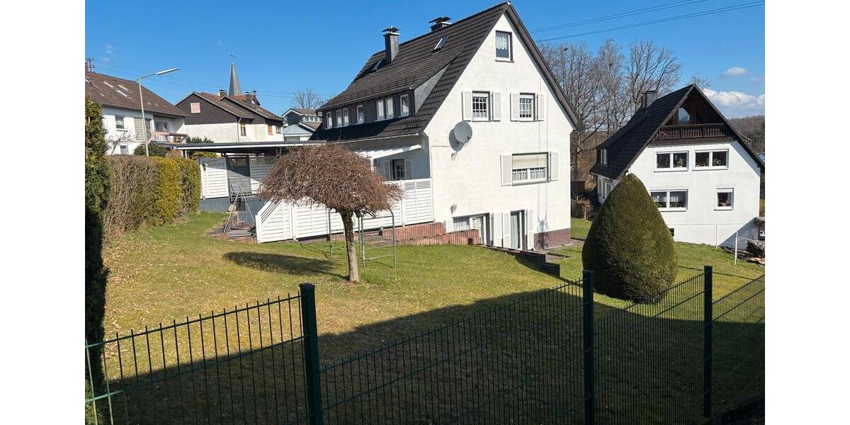 Einfamilienhaus Freudenberg - 9 Zimmer, 200 m&sup2;, 388.000&euro; | Angebot:25953509