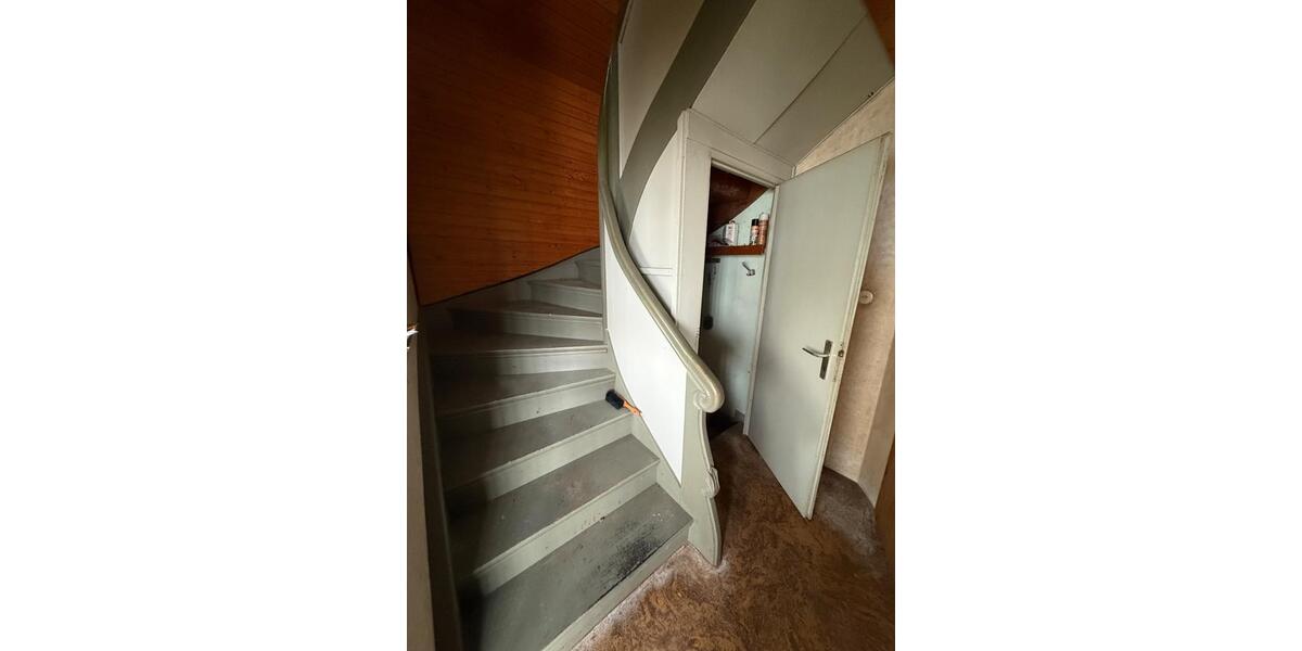 Einfamilienhaus Nümbrecht - 7 Zimmer, 132 m&sup2;, 179.000&euro; | Angebot:27288888