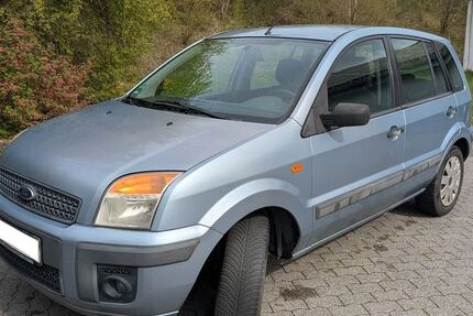 Ford Fusion 86.500 km 2.750 &euro; Etzbach 57539