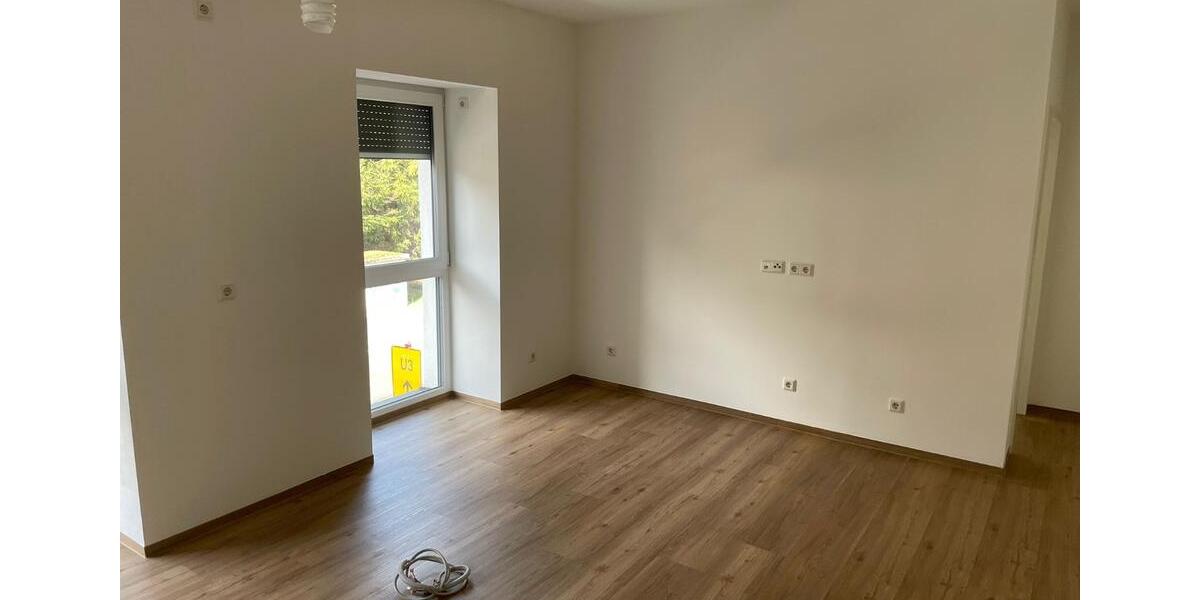 Etagenwohnung Gummersbach Berstig Süd - 1 Zimmer, 44 m&sup2;, 550&euro; | Angebot:25942659