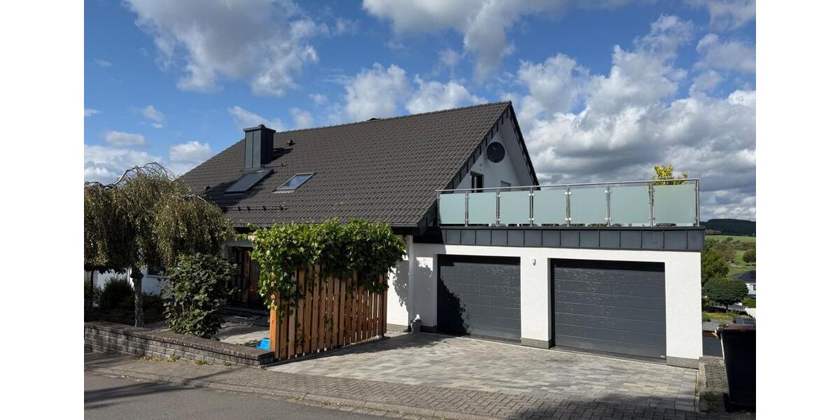 Etagenwohnung Wenden - 3 Zimmer, 125 m&sup2;, 950&euro; | Angebot:27549120